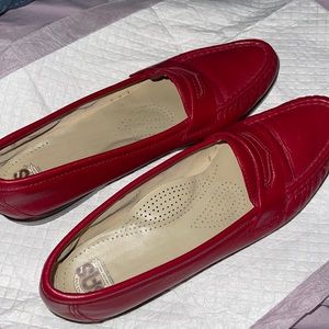 SAS Penny Loafers 8 Red Leather Comfort Slip On Walking Shoes Flats width:slim